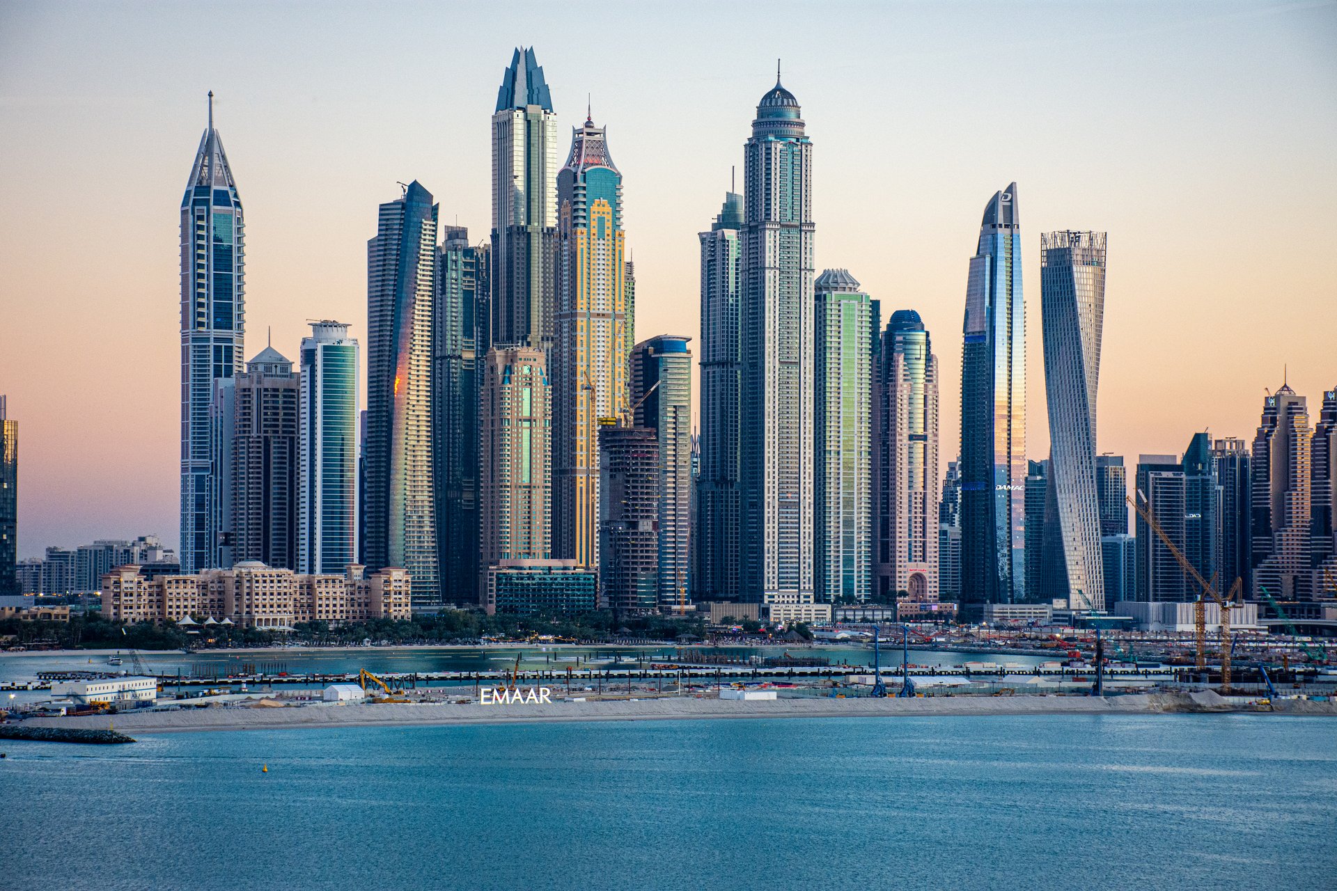 Dubai as a global business hub